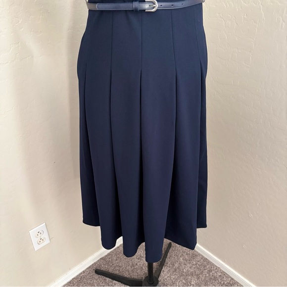 ELIZA J Bateau Neck Cap Sleeve Midi Dress In Navy NEW - Picture 10 of 17